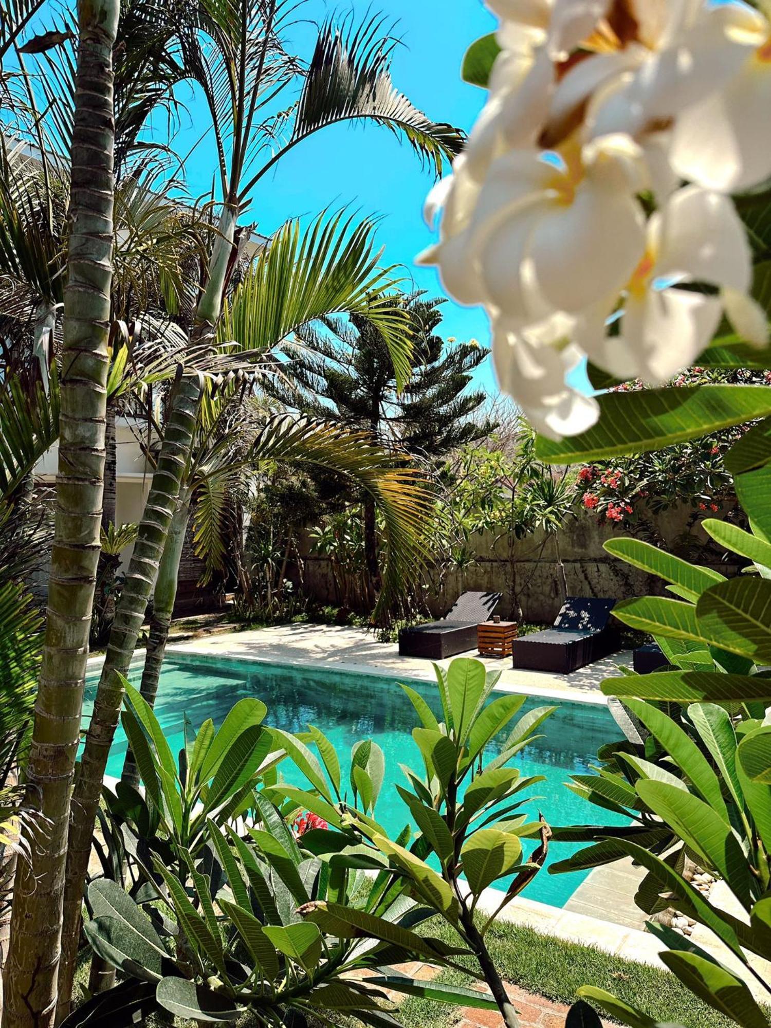 Hi5 Kuta Hotel Kuta  Exterior foto